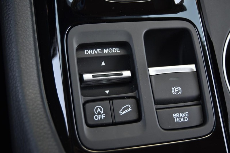 Honda Pilot Vehicle Image 18