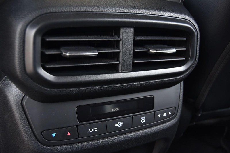 Honda Pilot Vehicle Image 25