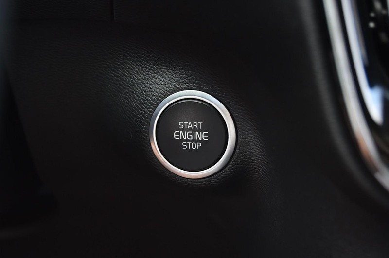 Volvo XC40 Vehicle Image 18