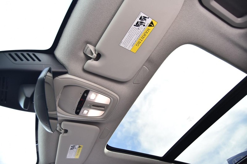 Volvo XC40 Vehicle Image 23