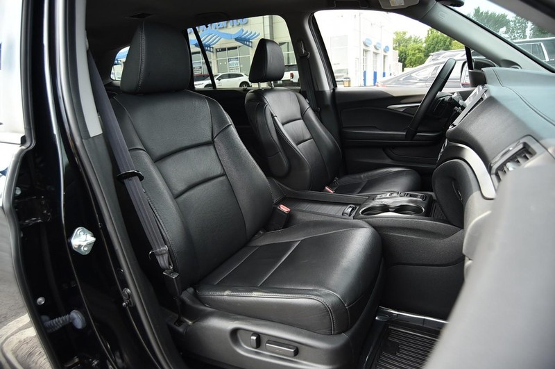 Honda Pilot Vehicle Image 24