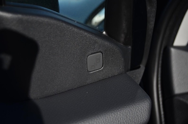 Honda Ridgeline Vehicle Full-screen Gallery Image 12