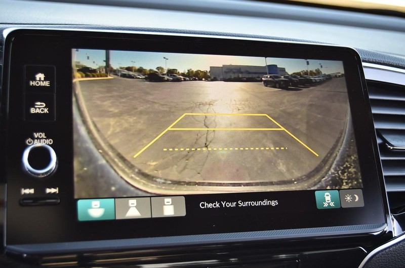 Honda Ridgeline Vehicle Full-screen Gallery Image 15