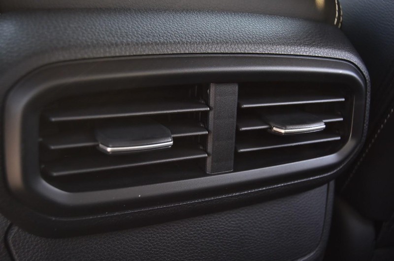 Honda Ridgeline Vehicle Full-screen Gallery Image 29