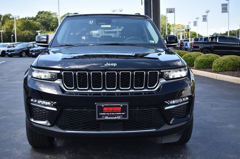 Jeep Grand Cherokee 4xe Vehicle Image 04