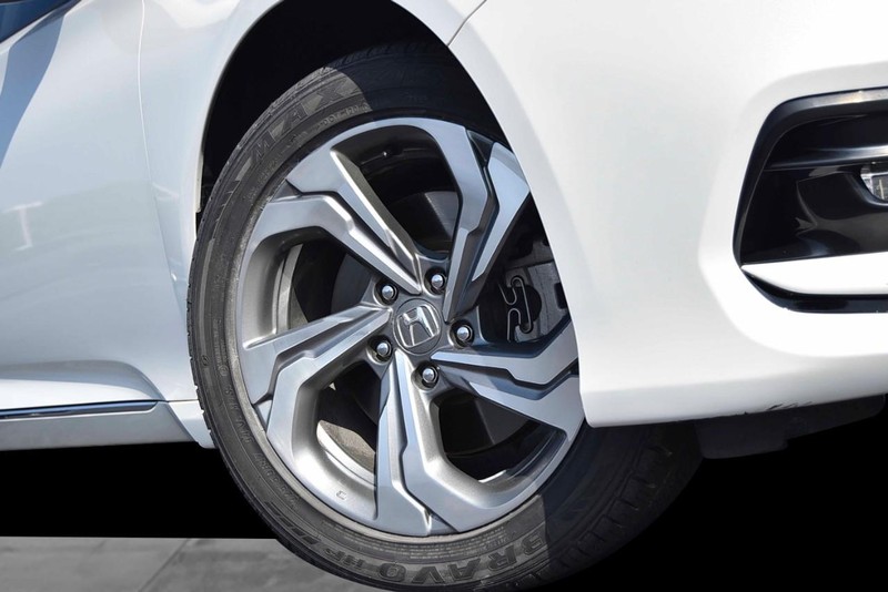 Honda Accord Sedan Vehicle Image 03