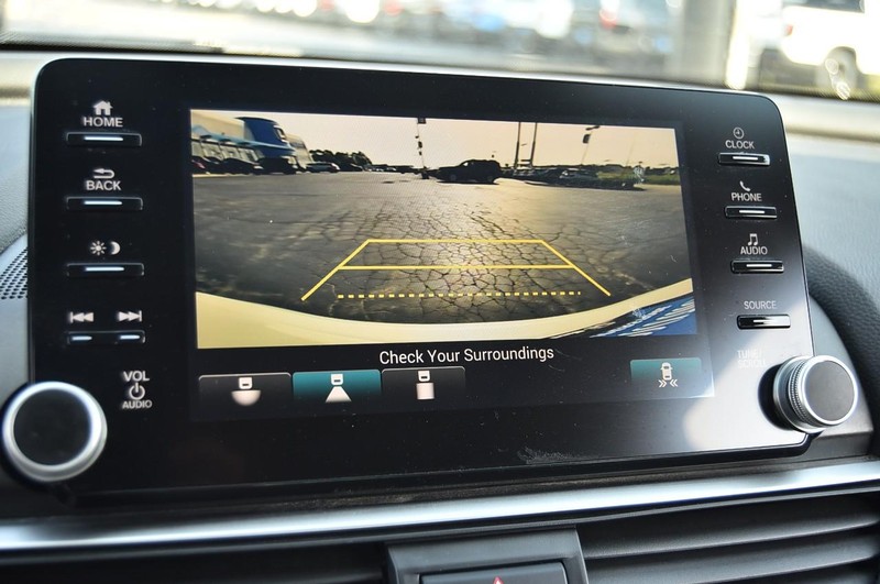 Honda Accord Sedan Vehicle Image 14
