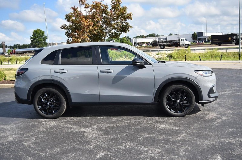 Honda HR-V Vehicle Image 05