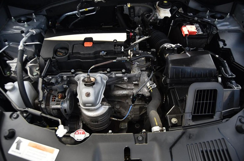 Honda HR-V Vehicle Image 23