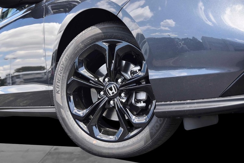 Honda Accord Sedan Vehicle Image 03