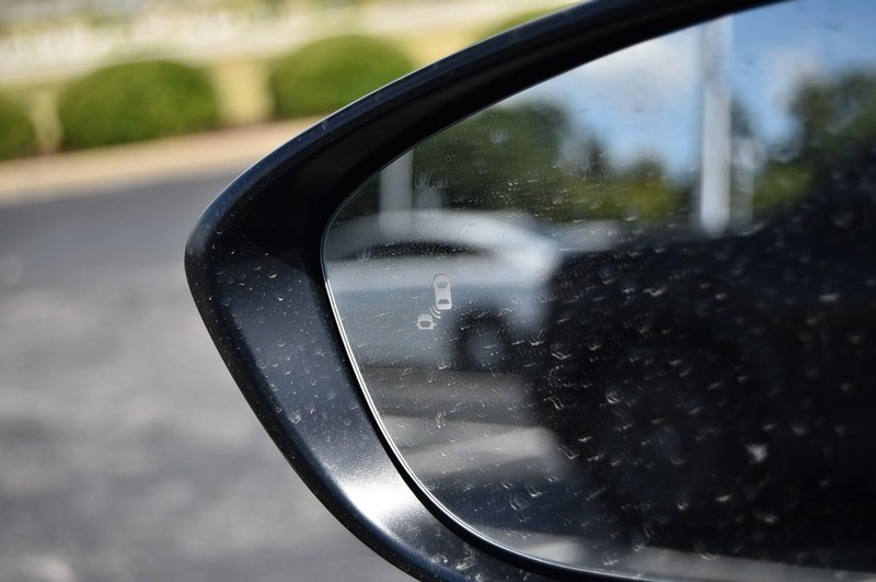 Honda Accord Sedan Vehicle Image 09
