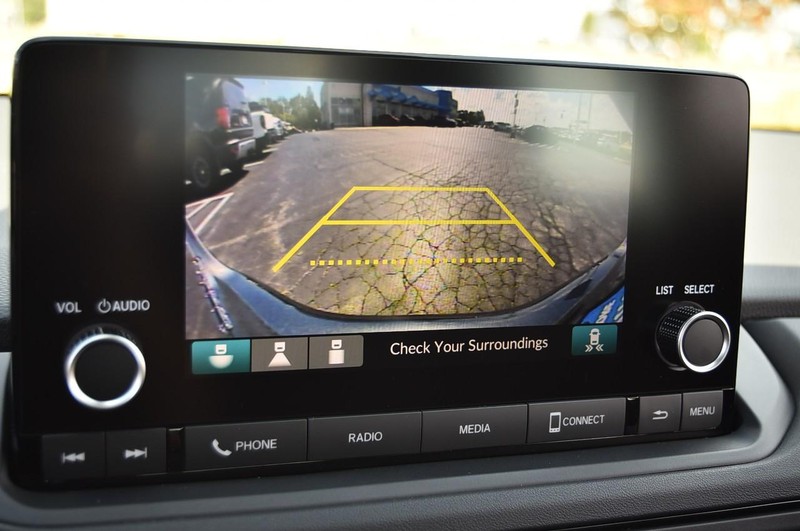 Honda Accord Sedan Vehicle Image 11