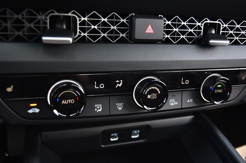 Honda Accord Sedan Vehicle Image 13