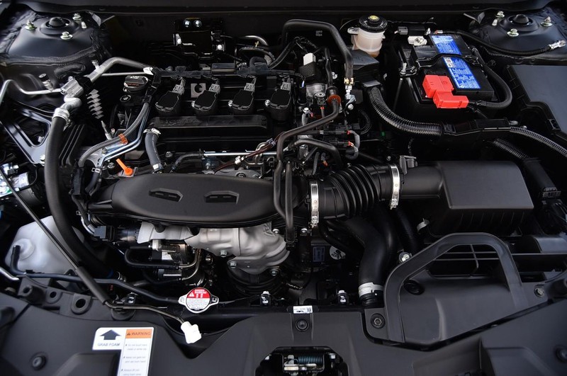 Honda Accord Sedan Vehicle Image 24