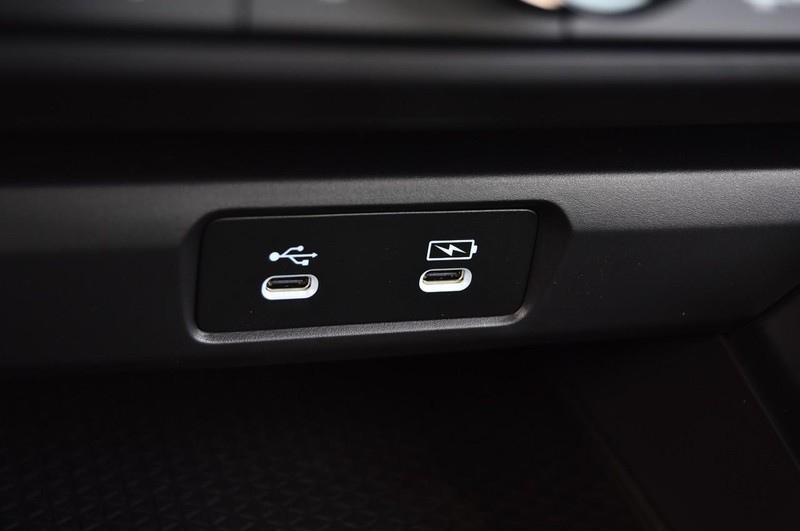 Honda Accord Sedan Vehicle Image 14