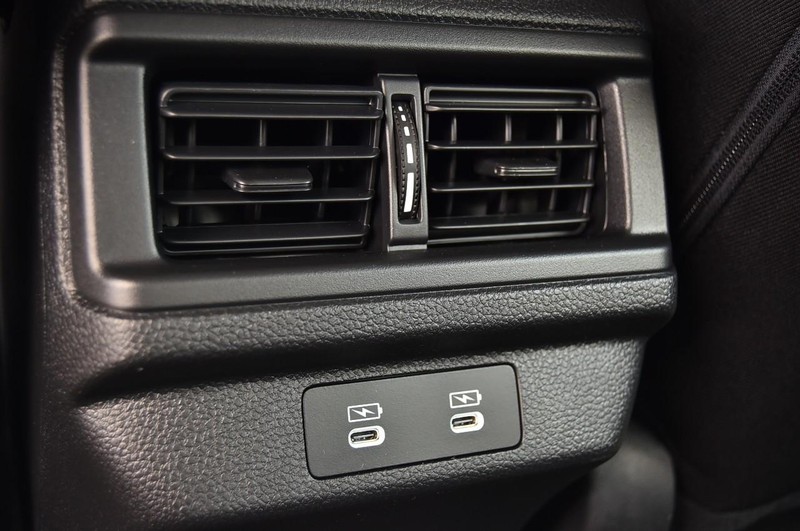 Honda Accord Sedan Vehicle Image 22