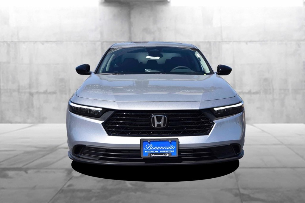 Honda Accord Sedan Vehicle Image 04