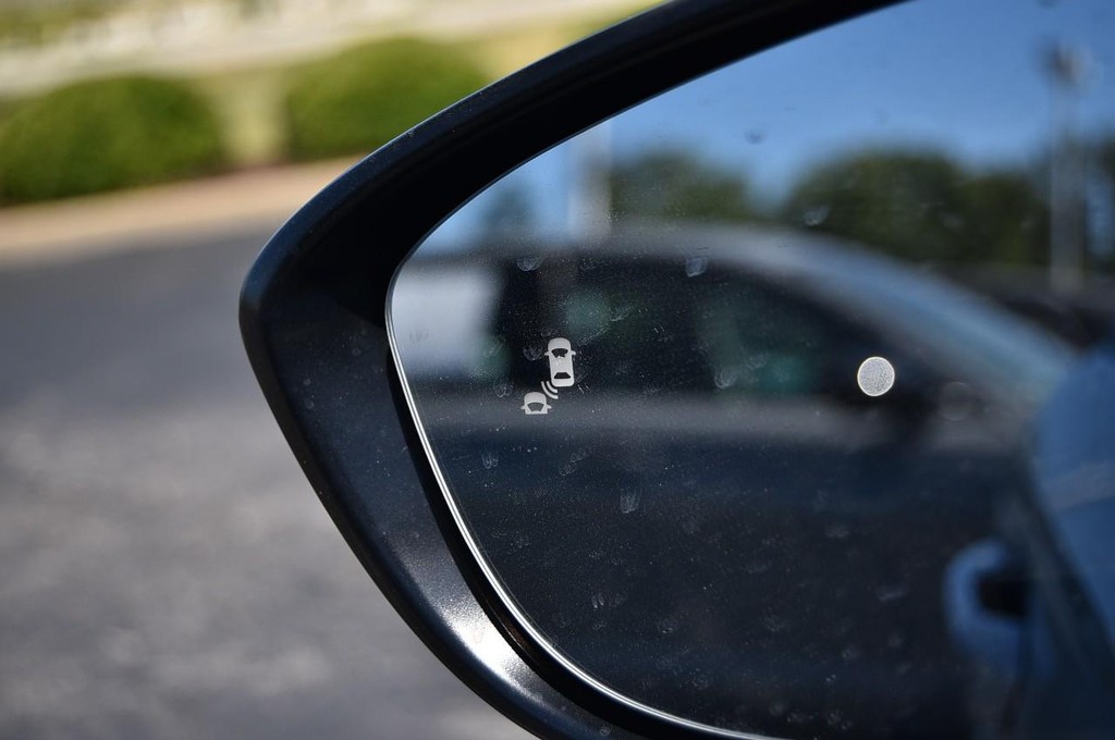 Honda Accord Sedan Vehicle Image 09