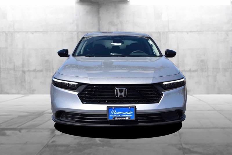 Honda Accord Sedan Vehicle Image 04