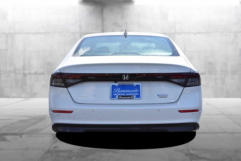 Honda Accord Hybrid Vehicle Image 06
