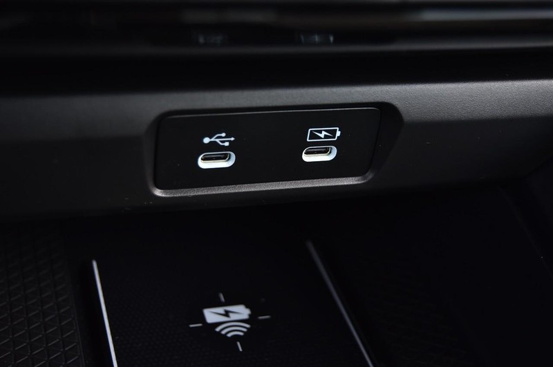 Honda Accord Hybrid Vehicle Image 15