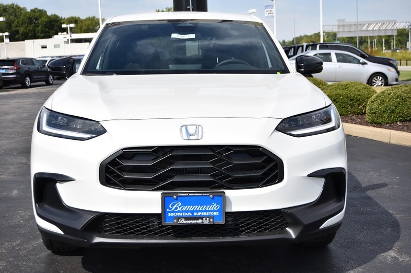 Honda HR-V Vehicle Image 04