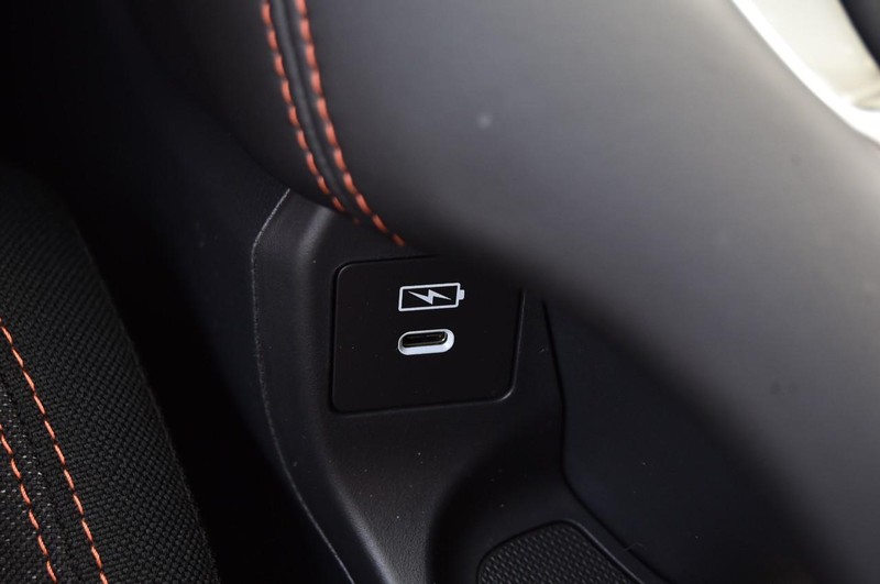 Honda HR-V Vehicle Image 19