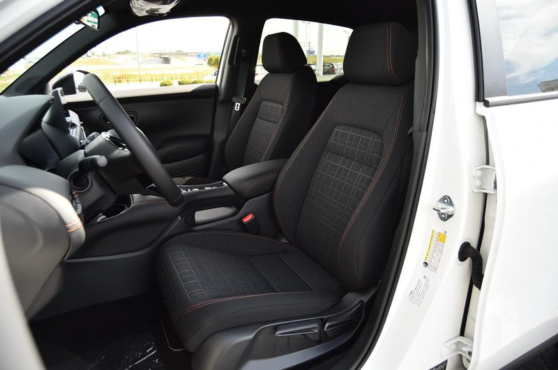 Honda HR-V Vehicle Image 22