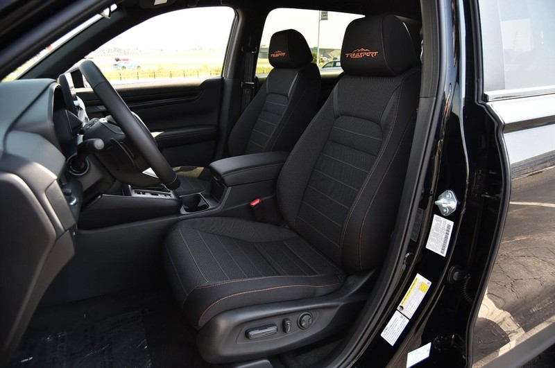 Honda CR-V Hybrid Vehicle Image 20
