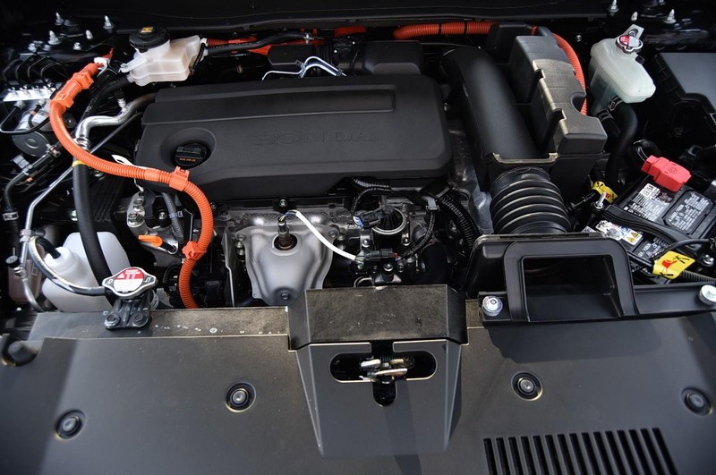 Honda CR-V Hybrid Vehicle Image 28