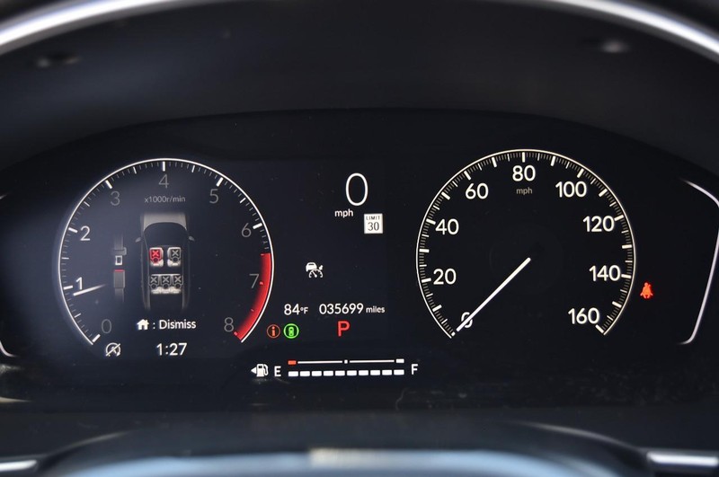 Honda Civic Hatchback Vehicle Image 11