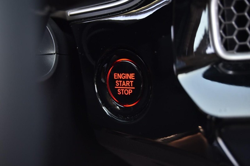 Honda Civic Hatchback Vehicle Image 17
