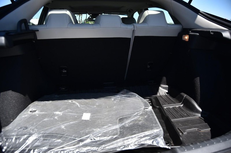 Honda Civic Hatchback Vehicle Image 23