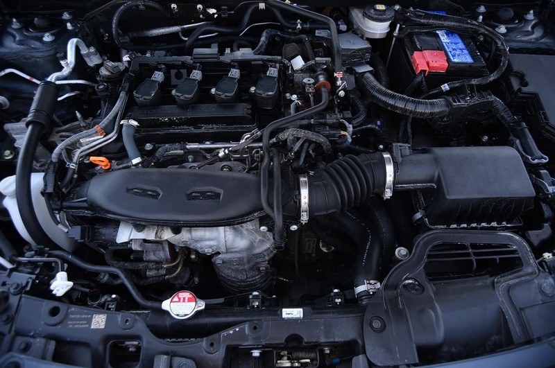 Honda Civic Hatchback Vehicle Image 24