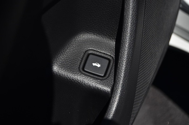 Honda Accord Sedan Vehicle Image 09