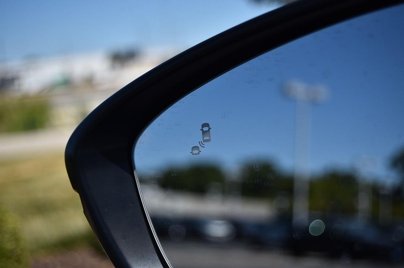 Honda Accord Sedan Vehicle Image 11