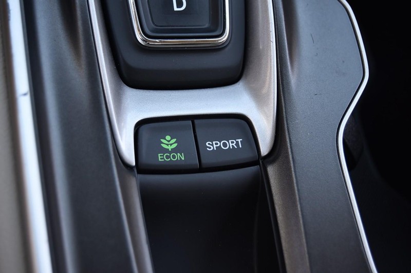 Honda Accord Sedan Vehicle Image 19