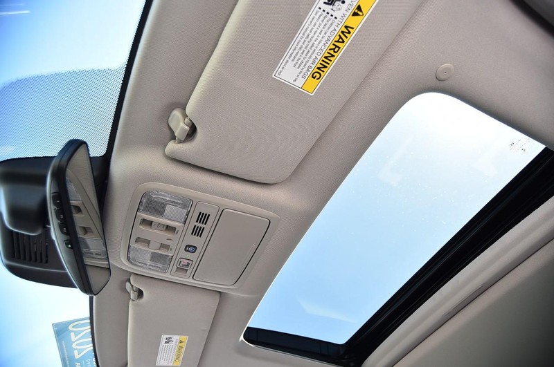 Honda Accord Sedan Vehicle Image 24