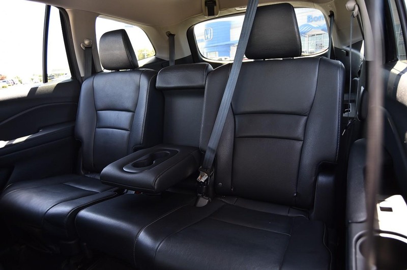 Honda Pilot Vehicle Image 24