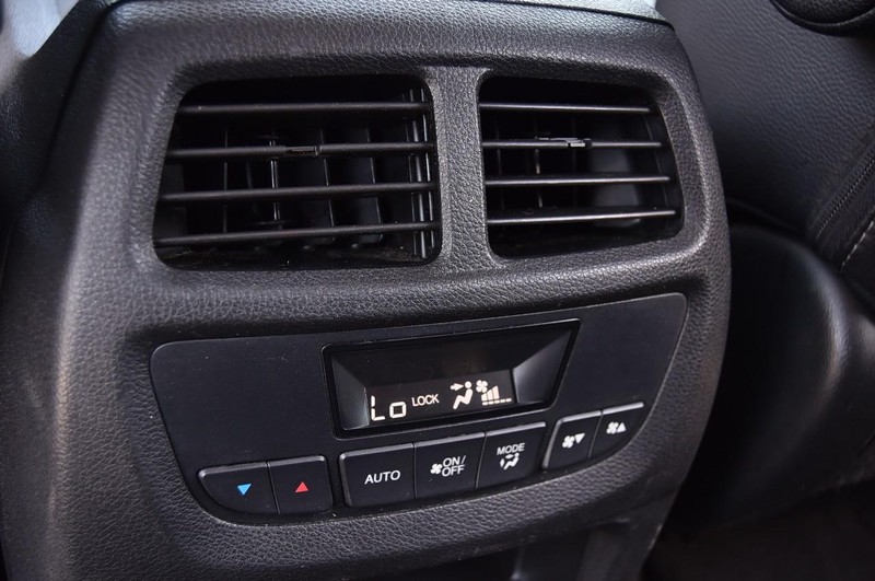 Honda Pilot Vehicle Image 25