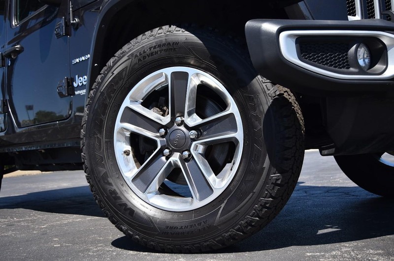 Jeep Wrangler Vehicle Image 03