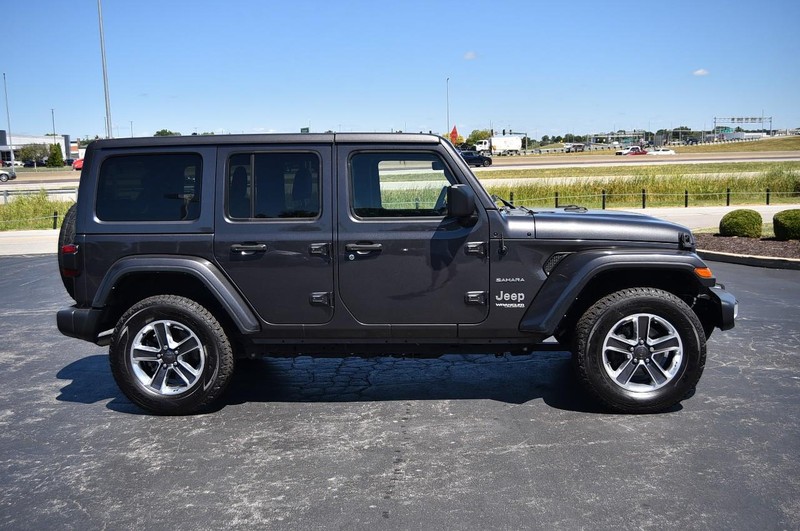 Jeep Wrangler Vehicle Image 05