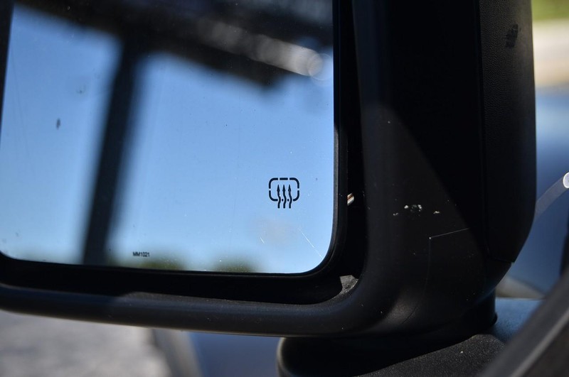 Jeep Wrangler Vehicle Image 09