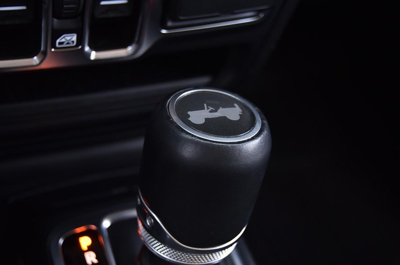 Jeep Wrangler Vehicle Image 17