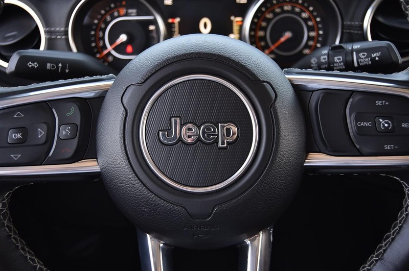 Jeep Wrangler Vehicle Image 20
