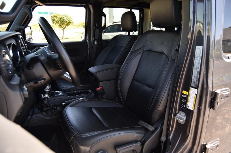 Jeep Wrangler Vehicle Image 21