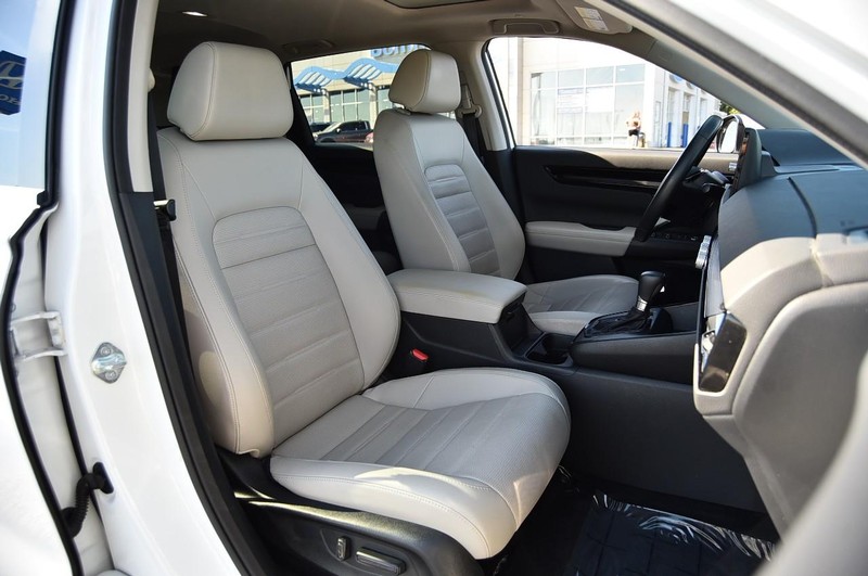 Honda CR-V Vehicle Image 22