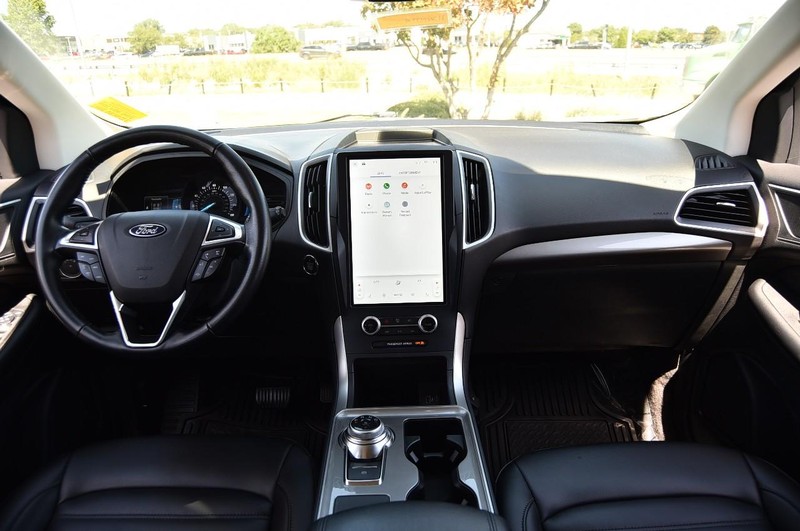 Ford Edge Vehicle Image 07