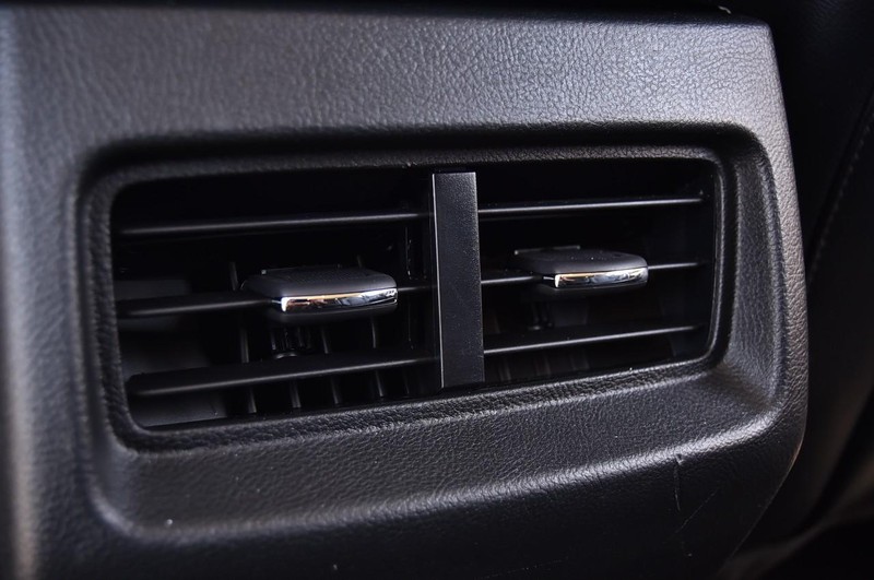 Ford Edge Vehicle Image 22