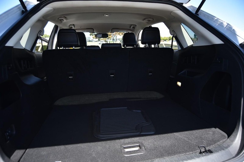 Ford Edge Vehicle Image 24